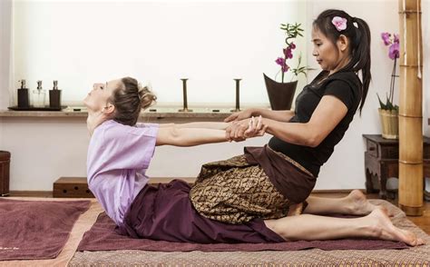 Massage sensuel complet du corps Massage érotique Martigues